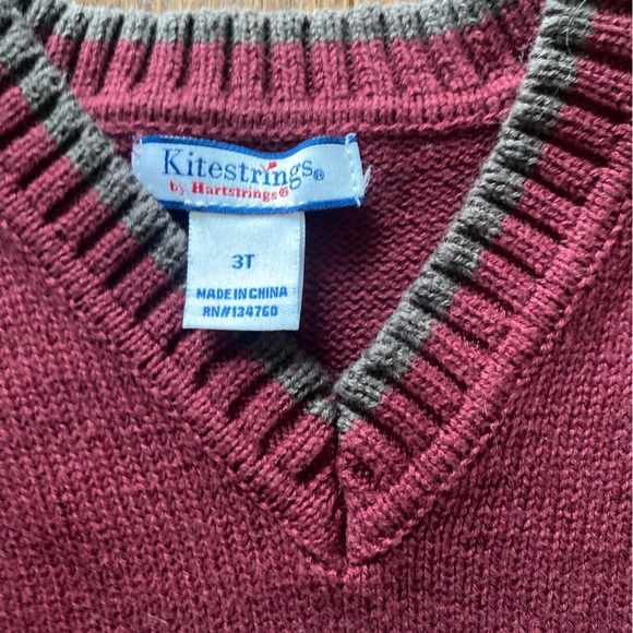 Heartstrings knit vest - Picture 2 of 2